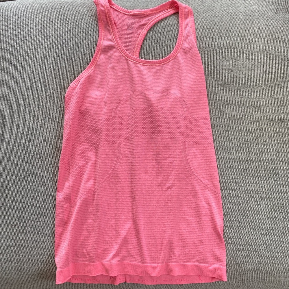 Lululemon tank top size 4